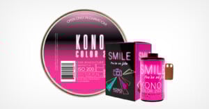 A pink and black canister, film roll, and box labeled "KONO COLOR 200" and "SMILE" are displayed, with ISO 200 and "Open only in darkroom" text visible on the round film tin.